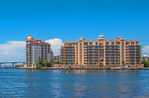 Discover Sarasota
