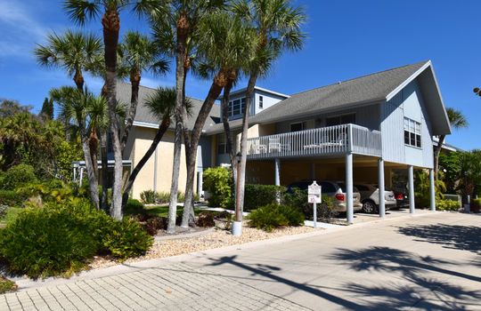 6005 N Beach Rd in Englewood FL