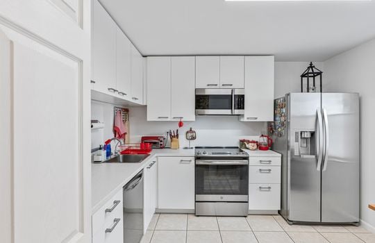 06-Kitchen