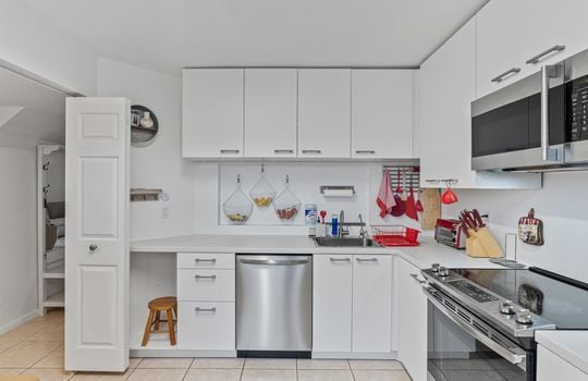 07-Kitchen