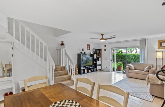 10-Dining & Living Room