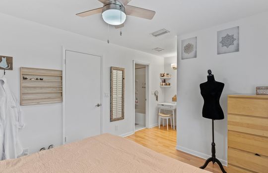 18-Bedroom