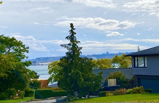 AldershotBurlingtonOntariocopyright2019jenwarren24