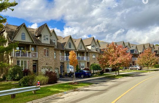 AldershotBurlingtonOntariocopyright2019jenwarren28