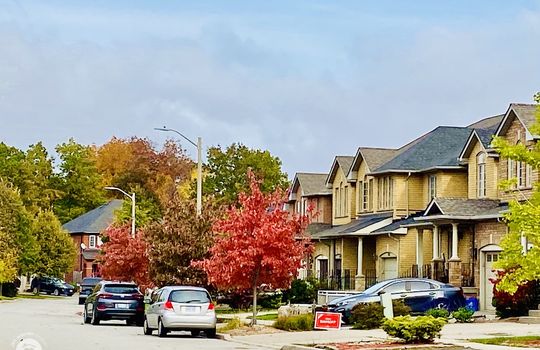 CorporateBurlingtonOntariocopyright2019JenWarren02