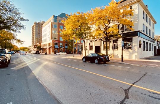 DowntownBurlingtonOntariocopyright2019JenWarren04