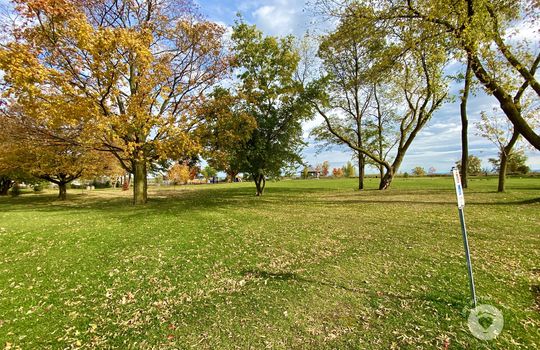 ElizabethGardensBurlingtonOntario-copyright-JenWarren04