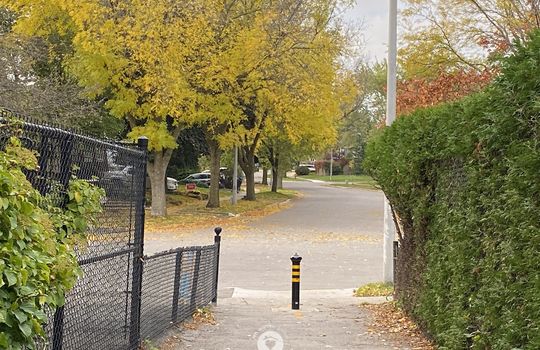 LongmoorBurlingtonOntariocopyright2019JenWarren09