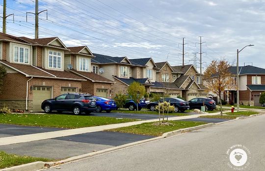 PlainsBurlingtonOntario-copyright-JenWarren02