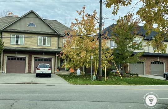 PlainsBurlingtonOntario-copyright-JenWarren17