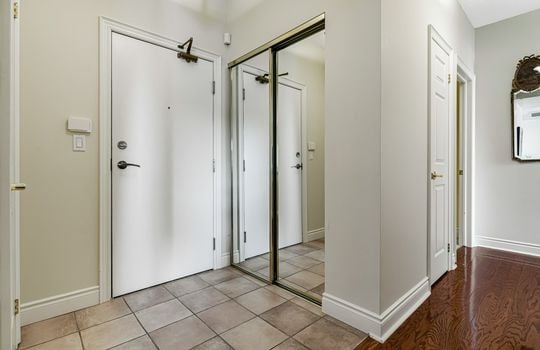 010-702-1477Lakeshore-10_m