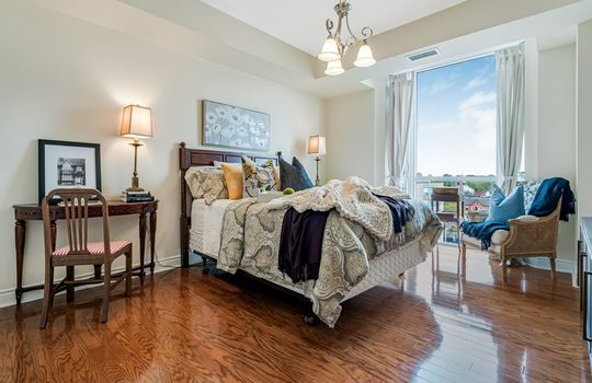 033-702-1477Lakeshore-33_m