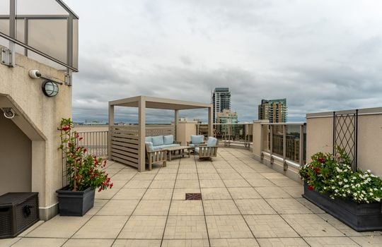 042-702-1477Lakeshore-42