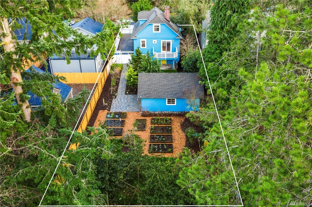A bird's-eye view of the property