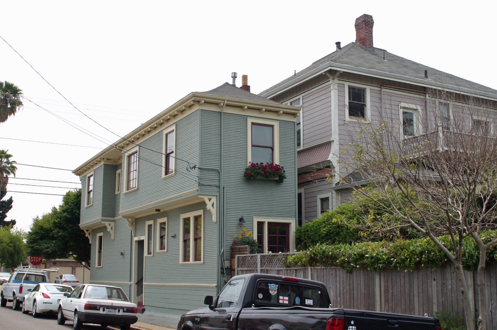 The Alameda Spite House photographed by Elf