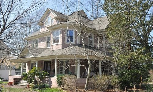 🏠 Built Out of Spite: 7 American Spite …
