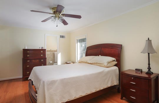 1066 Oakland Ave Plainfield NJ 07060 USA-018-015-Primary Bedroom-MLS_Size