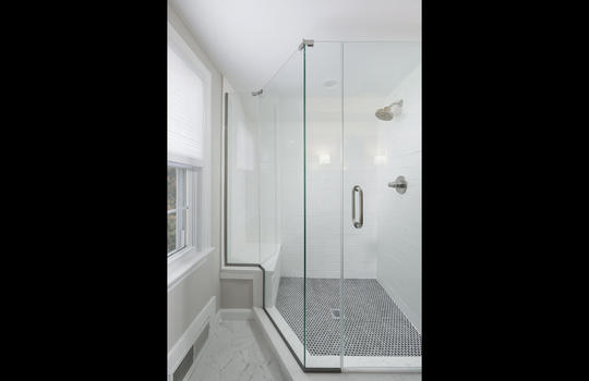 201 Arbor St Cranford NJ 07016 USA-019-005-Bathroom-MLS_Size