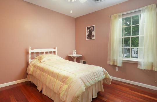 618 Brookside Pl Cranford NJ 07016 USA-030-029-Bedroom-MLS_Size