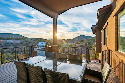 JL_45RussetRidge-twilightExteriors-02