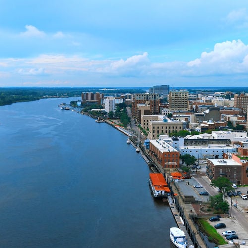 Carolina's Choice Real Estate Expands to the Southern North Carolina Coast: Flat-Fee Services for Buyers and Sellers