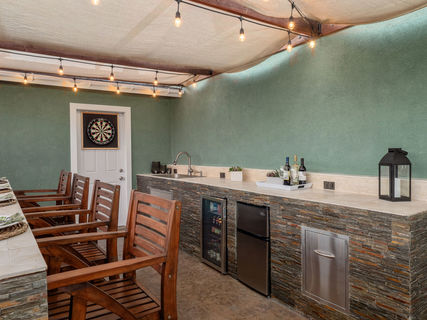 5126W138thStreet-66