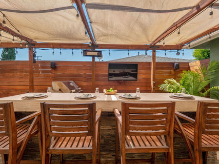 5126W138thStreet-69