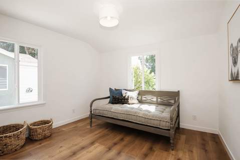 5617 Ashworth Street Photos (55)