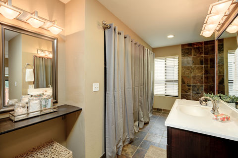 2112 Vanderbilt-28