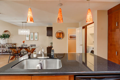 2112 Vanderbilt-66