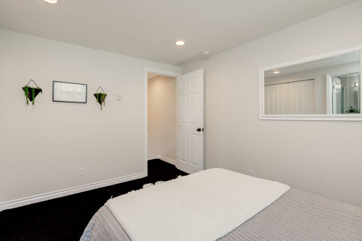 5815 Doverwood-12