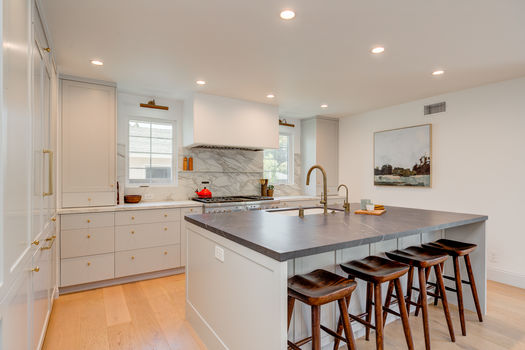 1423 E Elm Ave-14