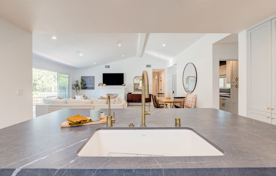 1423 E Elm Ave-17