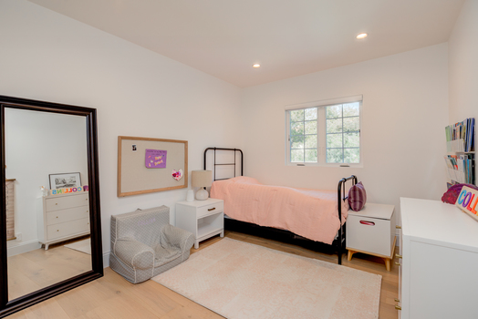 1423 E Elm Ave-24