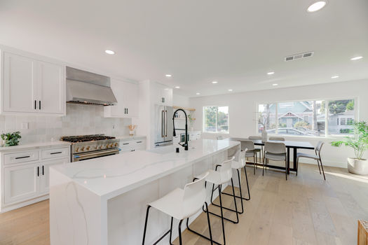4340 Chase Ave-12