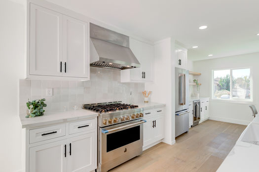 4340 Chase Ave-13