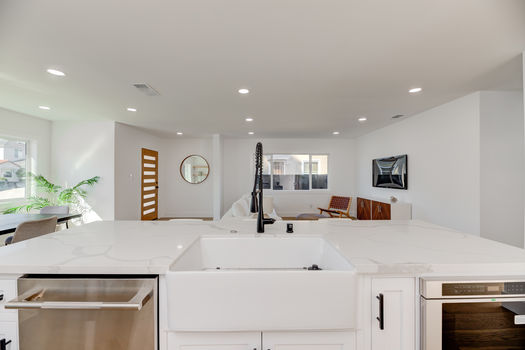 4340 Chase Ave-15