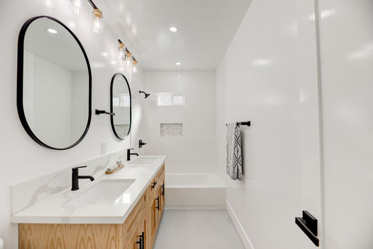 4340 Chase Ave-22
