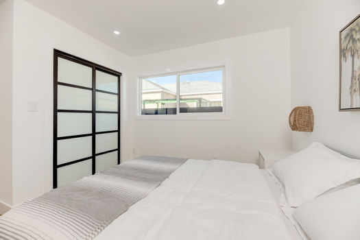4340 Chase Ave-27