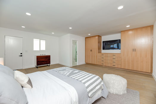 4340 Chase Ave-44