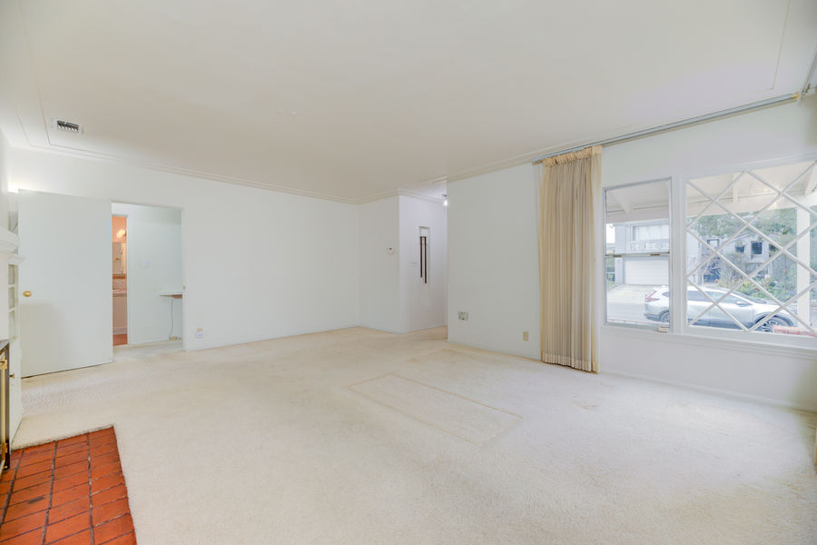 1731 Pier Ave-10