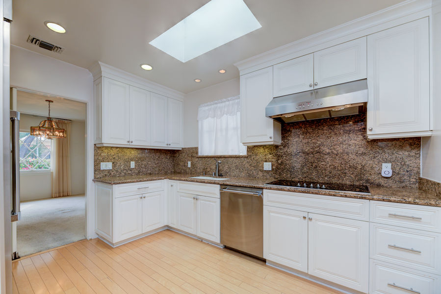 1731 Pier Ave-20