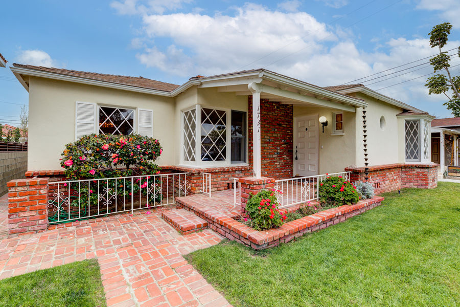 1731 Pier Ave-5