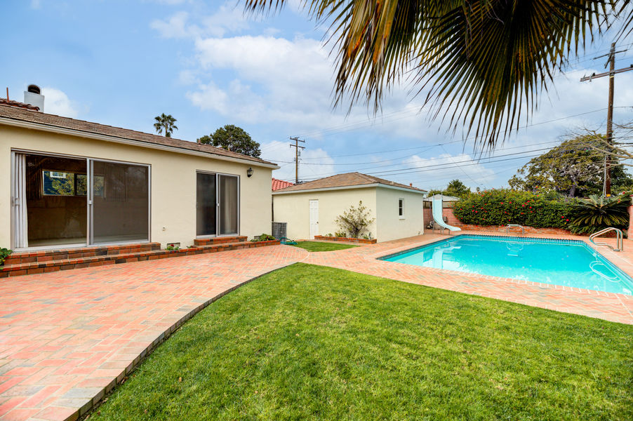 1731 Pier Ave-51