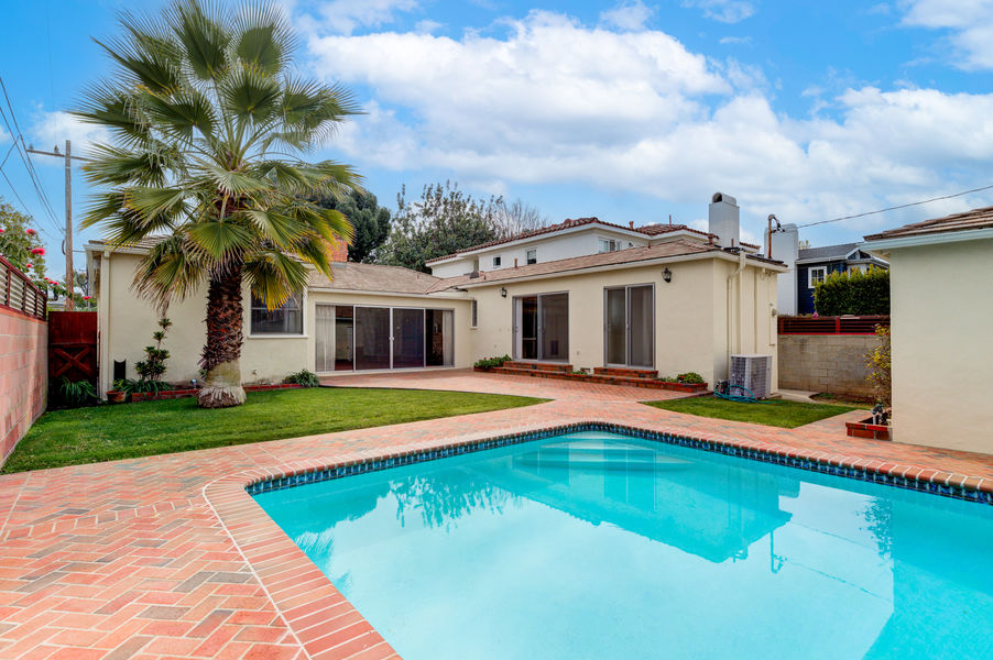 1731 Pier Ave-56