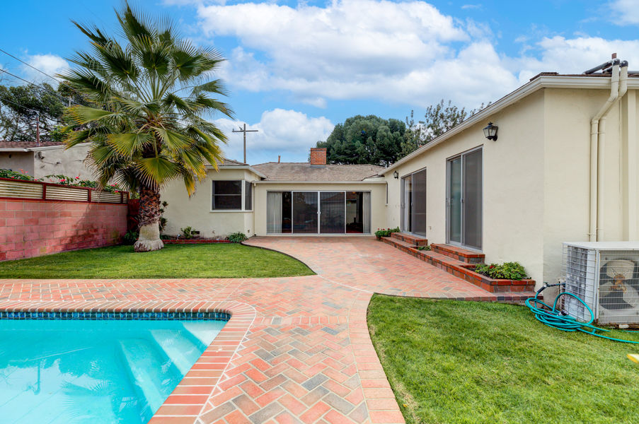 1731 Pier Ave-57
