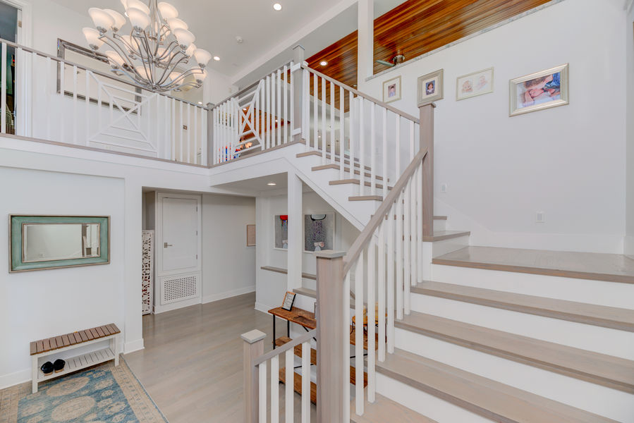 826 18th St-10