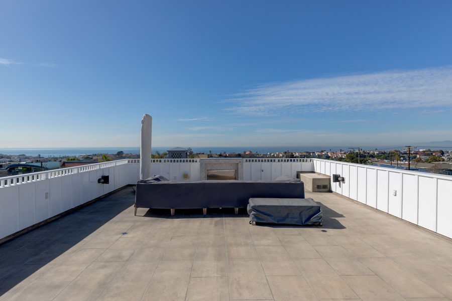 826 18th St-4
