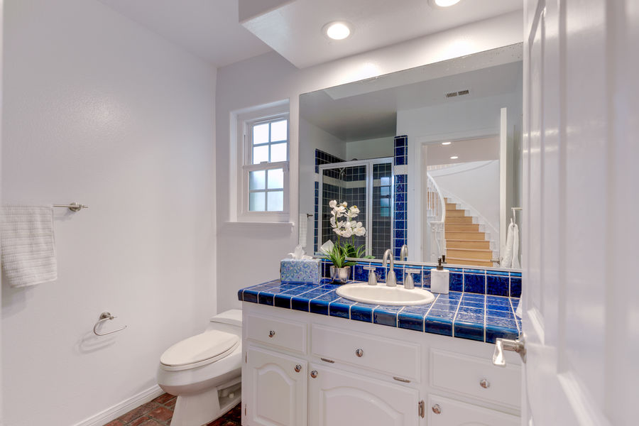 720 W Oak-12