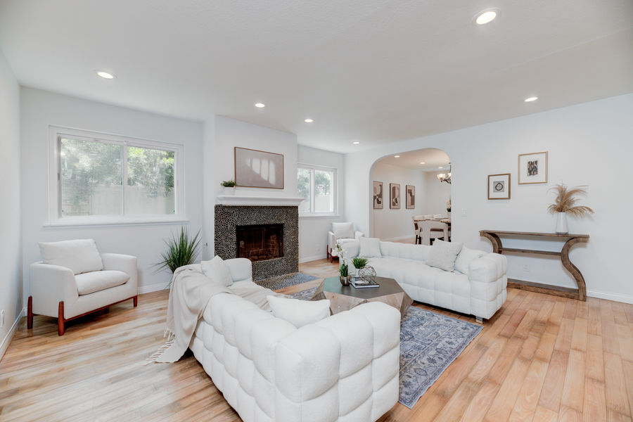 720 W Oak-13